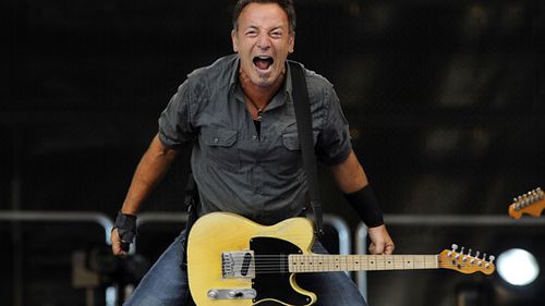 Springsteen, Bowie či Dylan. Slavní hudebníci prodávají celoživotní dílo